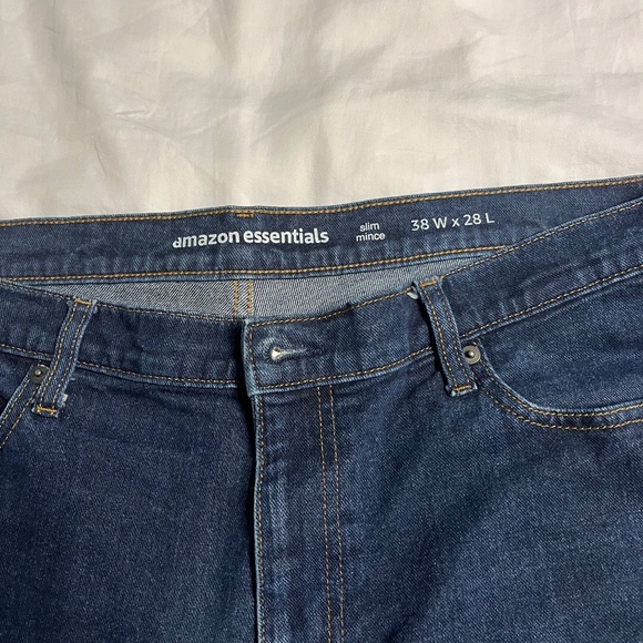 Amazon Essentials Jeans - 2 pairs - Picture 1 of 8
